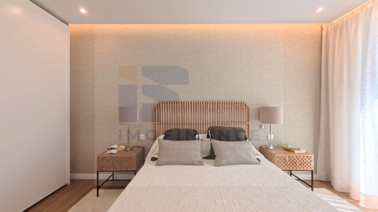 Apartamento T3 para Venda em São Martinho do Porto Foto 16