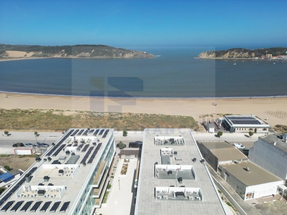 Apartamento T3 para Venda em São Martinho do Porto Foto 3
