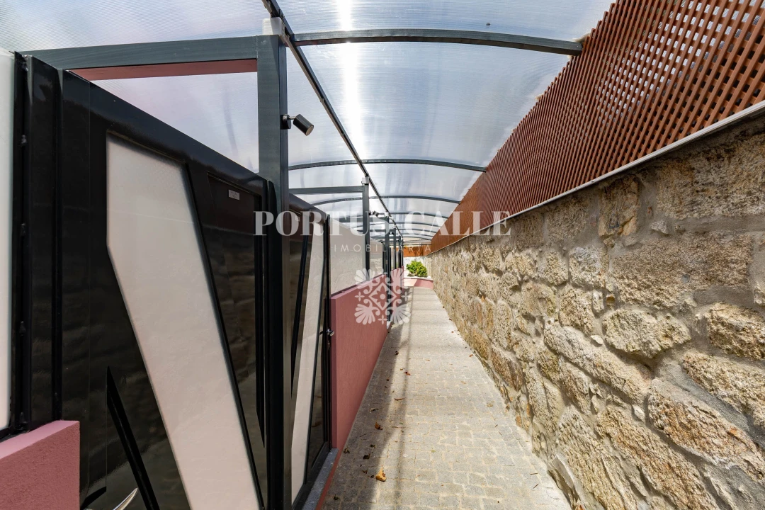 Apartamento T0 para Venda em Aldoar, Foz do Douro e Nevogilde Foto 3