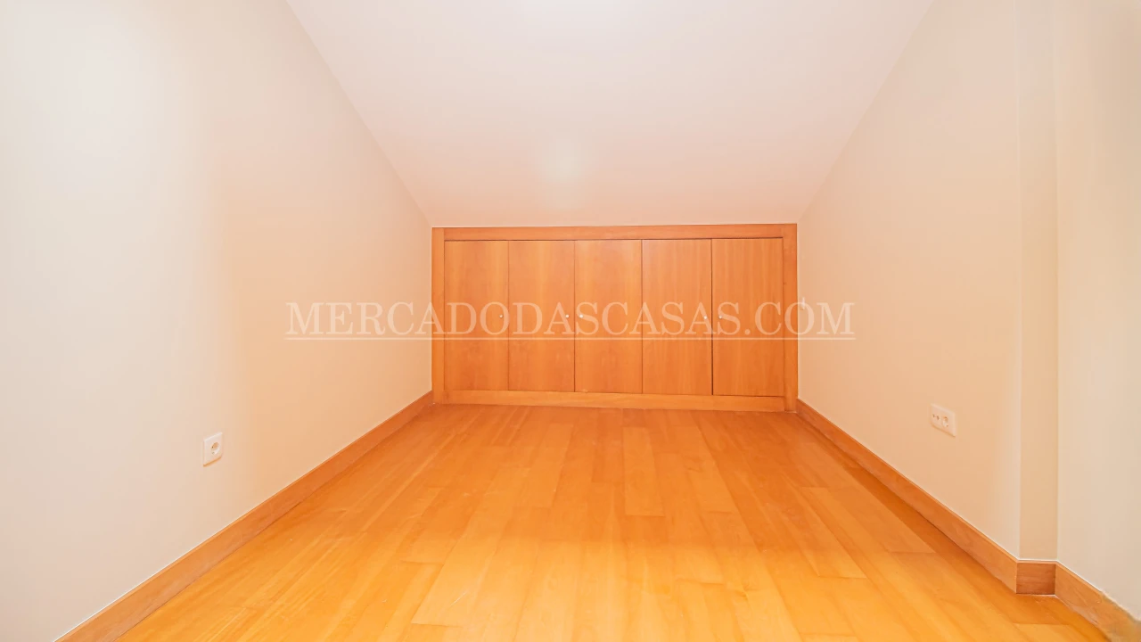Apartamento T3 para Venda em Espinho Foto 11
