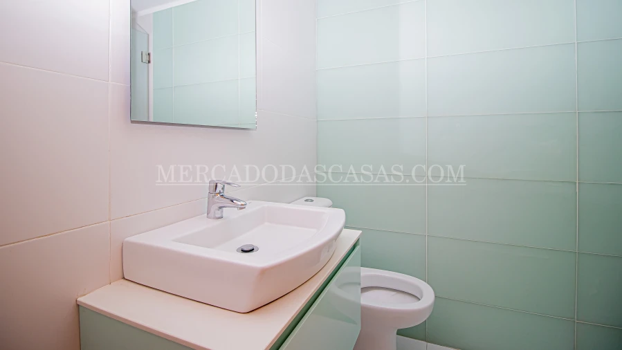 Apartamento T3 para Venda em Espinho Foto 15