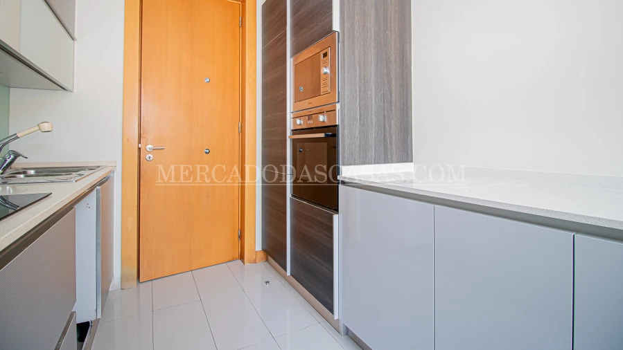 Apartamento T3 para Venda em Espinho Foto 5
