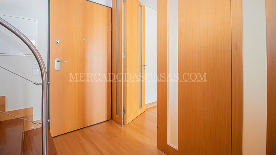Apartamento T3 para Venda em Espinho Foto 6