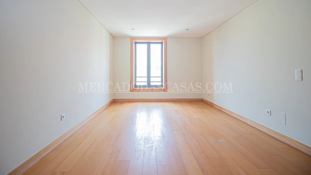 Apartamento T3 para Venda em Espinho Foto 12