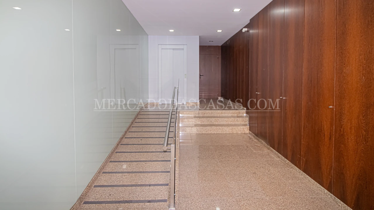 Apartamento T3 para Venda em Espinho Foto 18