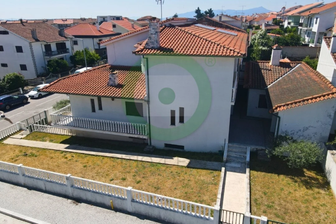Moradia T4 para Venda em Valpaços e Sanfins Foto 4
