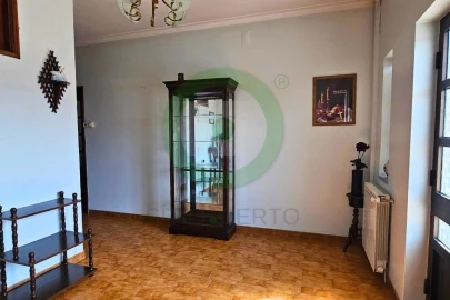 Moradia T4 para Venda em Valpaços e Sanfins