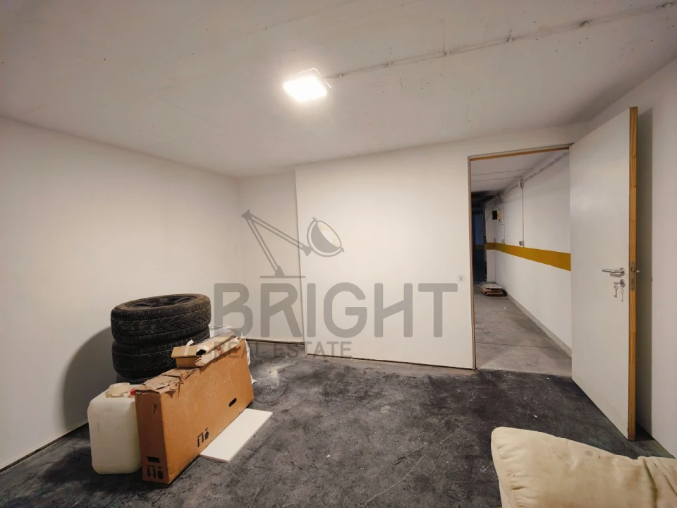Garagem para Arrendamento em Agualva e Mira-Sintra Foto 3