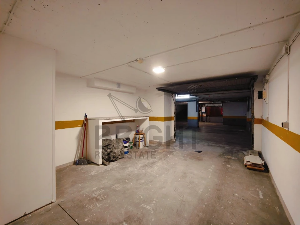 Garagem para Arrendamento em Agualva e Mira-Sintra Foto 10
