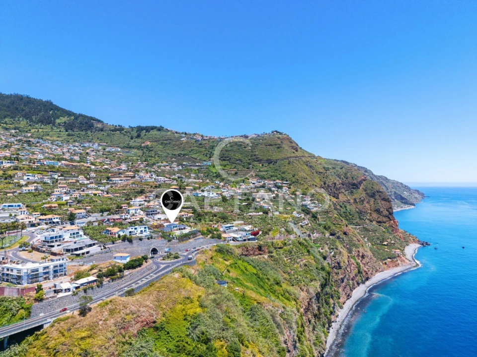 Moradia T5 para Venda em Arco da Calheta Foto 73