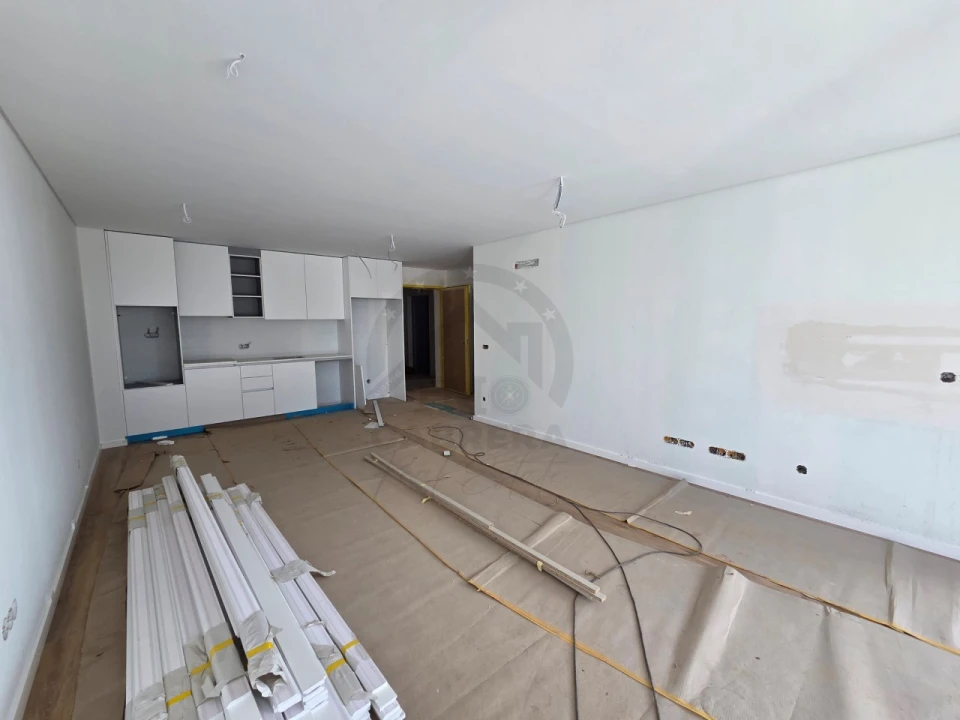 Apartamento T1 para Venda em São Martinho Foto 5
