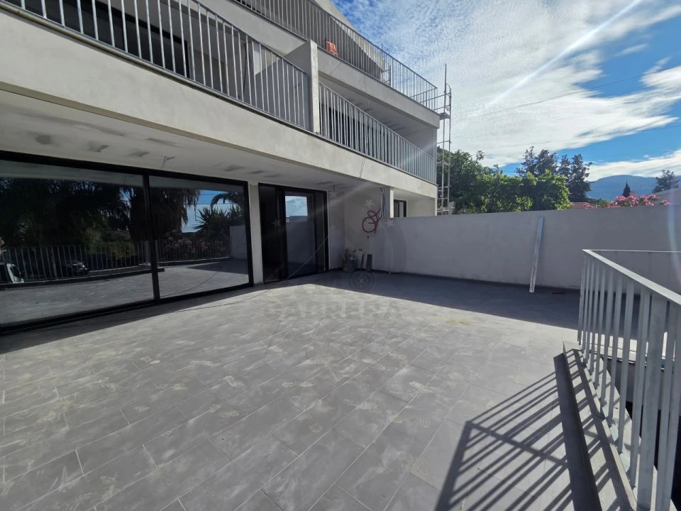 Apartamento T1 para Venda em São Martinho Foto 12