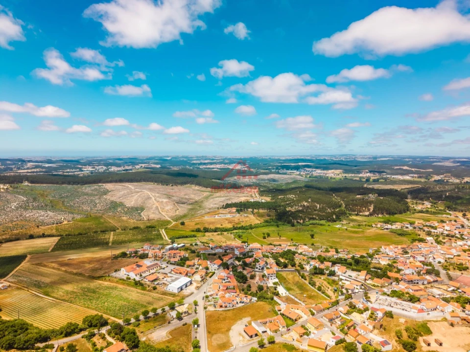 Moradia T3 para Venda em Maxial e Monte Redondo Foto 47