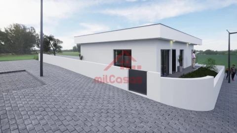Moradia T3 para Venda em Maxial e Monte Redondo