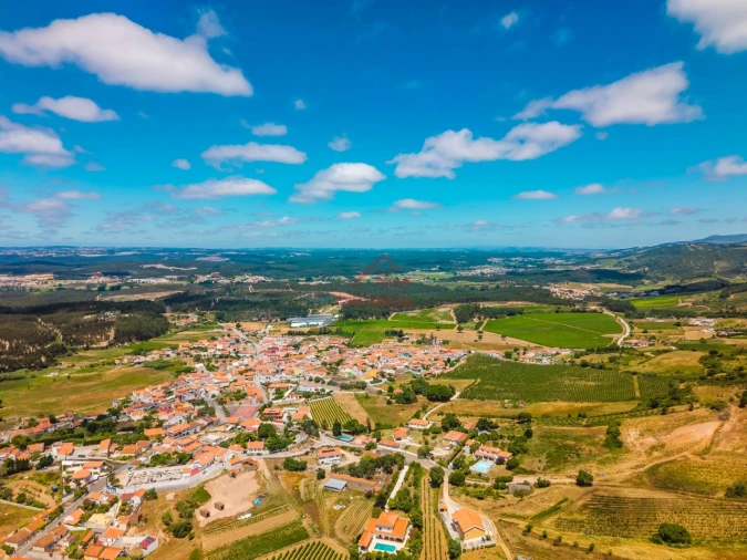 Moradia T3 para Venda em Maxial e Monte Redondo Foto 48