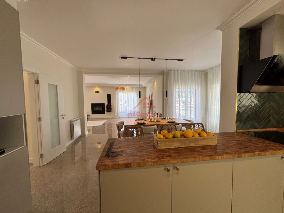 Moradia T4 para Venda em São João das Lampas e Terrugem Foto 11