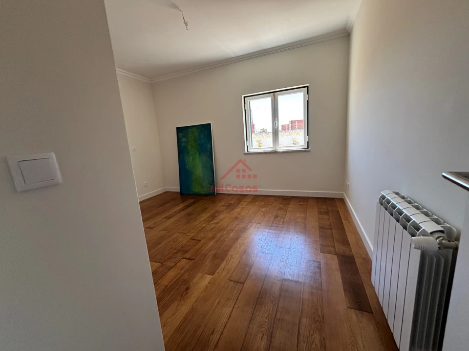 Moradia T4 para Venda em São João das Lampas e Terrugem Foto 21
