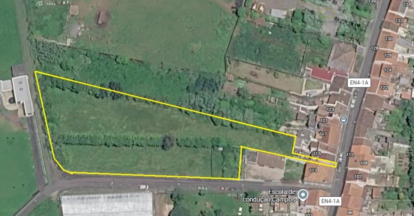 Terreno para Venda em Fajã de Cima Foto 1