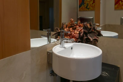 Apartamento T3 para Venda em Lordelo do Ouro e Massarelos