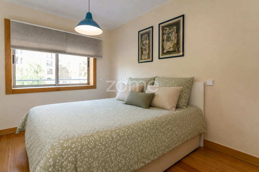 Apartamento T3 para Venda em Lordelo do Ouro e Massarelos Foto 21