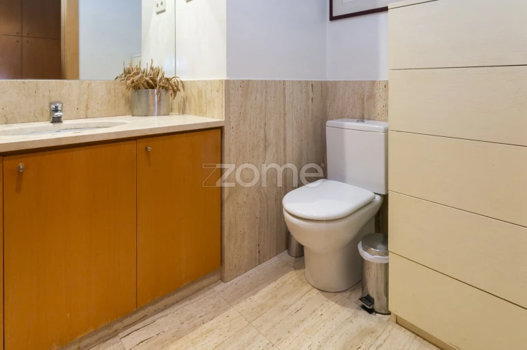 Apartamento T3 para Venda em Lordelo do Ouro e Massarelos Foto 27