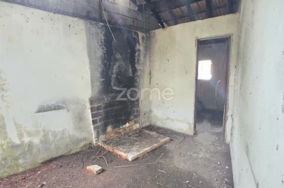 Moradia T3 para Venda em Serzedelo