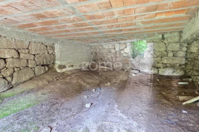 Moradia T3 para Venda em Serzedelo