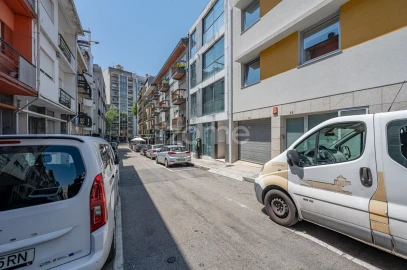 Apartamento T1 para Venda em Santa Marinha e São Pedro da Afurada