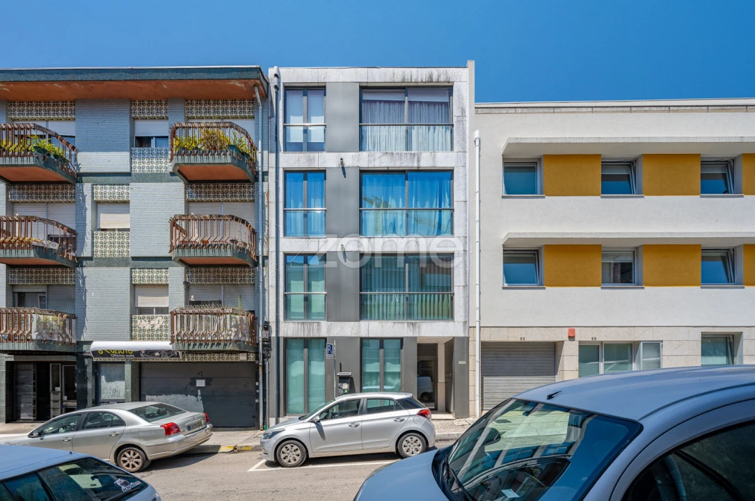 Apartamento T1 para Venda em Santa Marinha e São Pedro da Afurada Foto 1