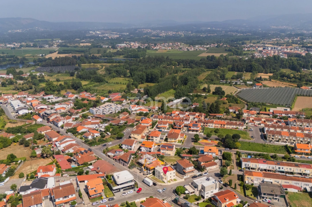 Moradia T5 para Venda em Merelim (São Paio), Panoias e Parada de Tibães Foto 40
