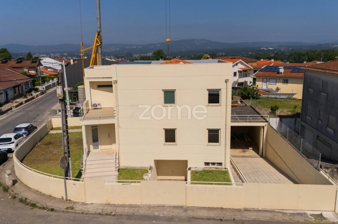 Moradia T5 para Venda em Merelim (São Paio), Panoias e Parada de Tibães Foto 41