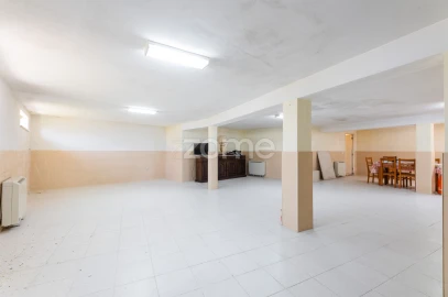 Moradia T5 para Venda em Merelim (São Paio), Panoias e Parada de Tibães