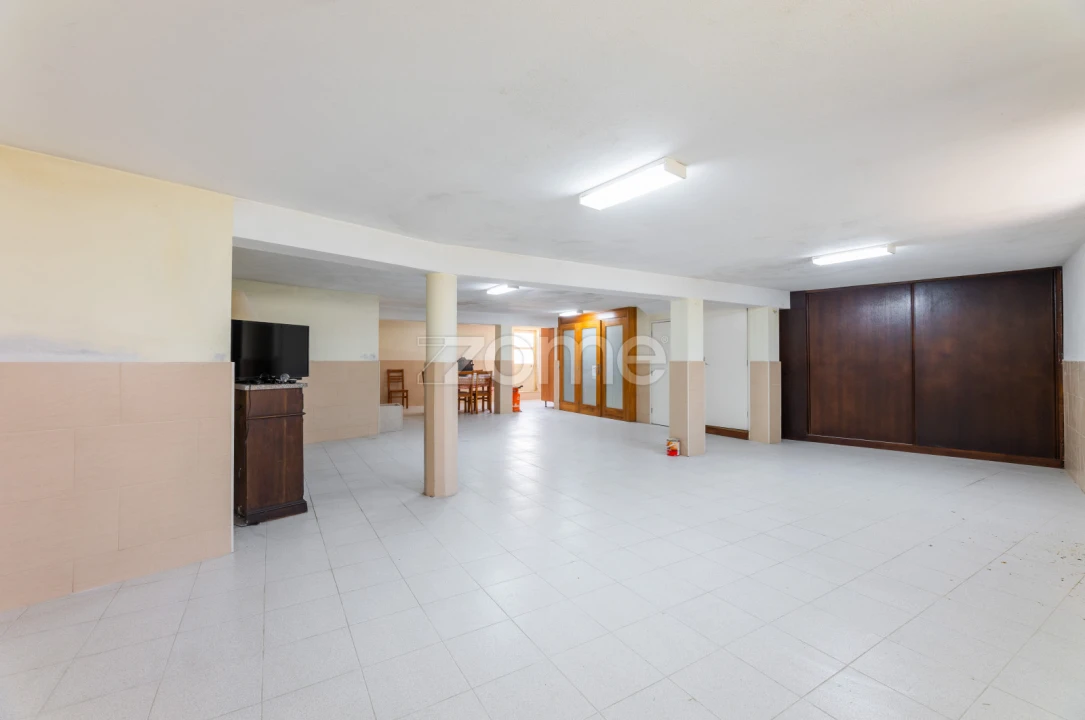 Moradia T5 para Venda em Merelim (São Paio), Panoias e Parada de Tibães Foto 35