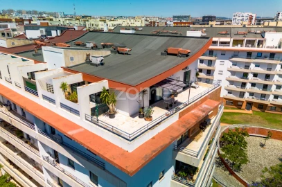 Apartamento T2 para Arrendamento em Parque das Nações