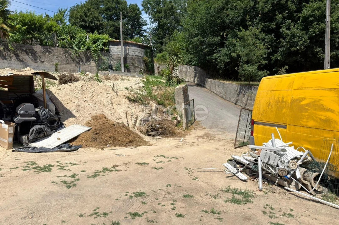 Terreno para Venda em Urro Foto 6
