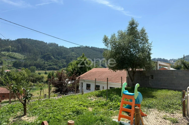 Terreno para Venda em Urro Foto 4