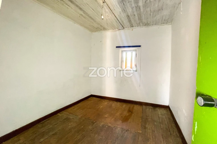 Moradia T3 para Venda em Cernache Foto 15