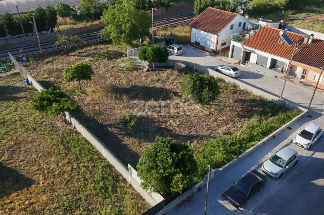 Terreno para Venda em São Martinho do Bispo e Ribeira de Frades Foto 1