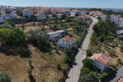 Terreno para Venda em Santa Clara e Castelo Viegas