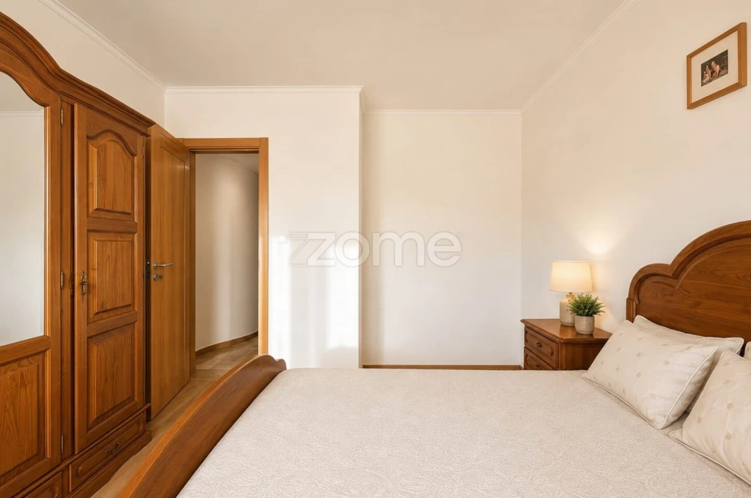 Apartamento T3 para Venda em São Domingos de Benfica Foto 15
