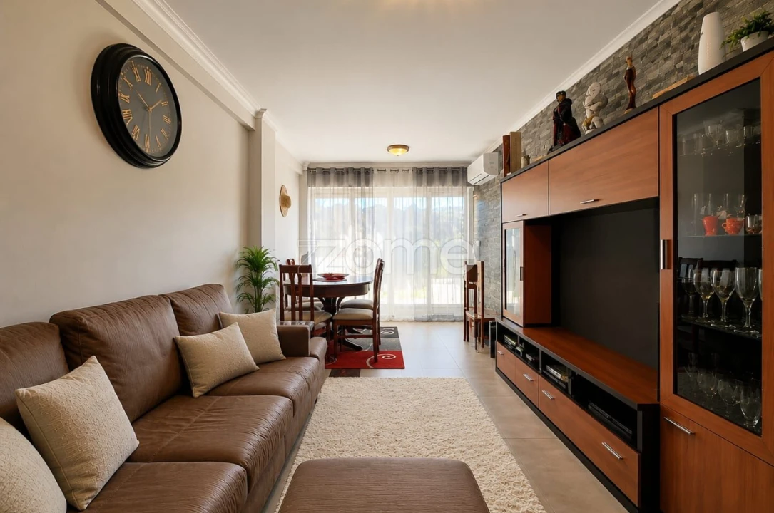 Apartamento T3 para Venda em São Domingos de Benfica Foto 3