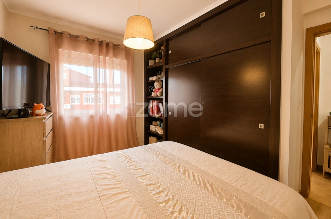 Apartamento T3 para Venda em São Domingos de Benfica Foto 19