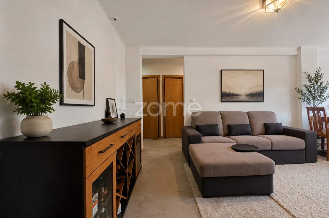 Apartamento T3 para Venda em São Domingos de Benfica Foto 5