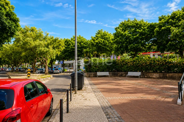 Apartamento T3 para Venda em São Domingos de Benfica Foto 30