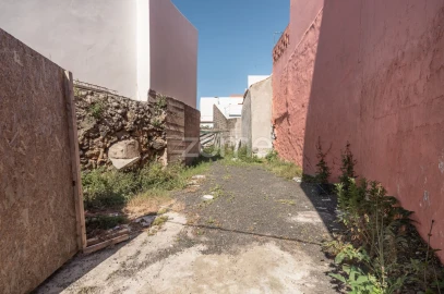 Terreno para Venda em Ribeira Grande (Conceição)