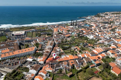 Terreno para Venda em Ribeira Grande (Conceição)