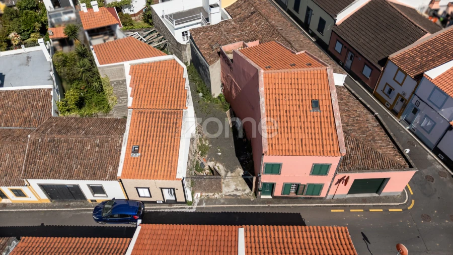Terreno para Venda em Ribeira Grande (Conceição)