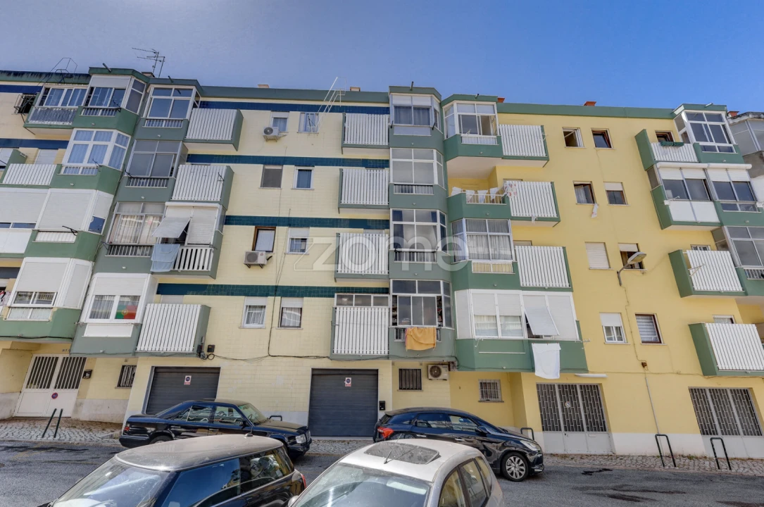 Apartamento T1 para Arrendamento em Algés, Linda-A-Velha e Cruz Quebrada-Dafundo Foto 22