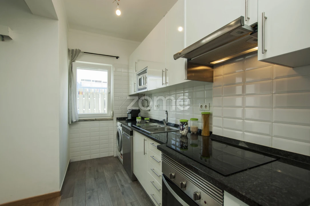 Apartamento T1 para Arrendamento em Algés, Linda-A-Velha e Cruz Quebrada-Dafundo Foto 2