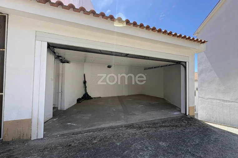Moradia T8 para Venda em Cantar-Galo e Vila do Carvalho Foto 57